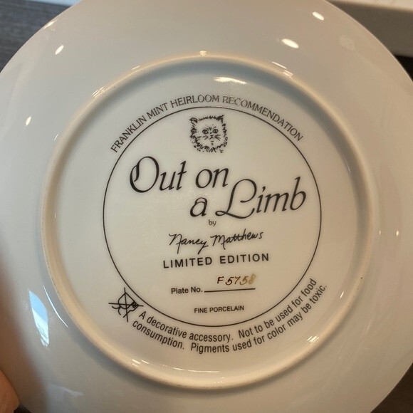Out on a limb by Nancy Mathews 8” Collectors Plate #F5758 - Picture 7 of 7
